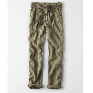 American eagle high waisted, lined tapered pant